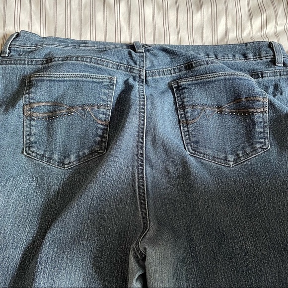 Women’s Gloria Vanderbilt ‘Alana’ Straight Leg Jeans - Dark Blue Jean - Plus - Picture 8 of 14